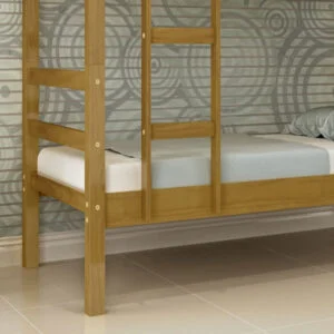 Beliche Ferrara de Madeira Maciça'